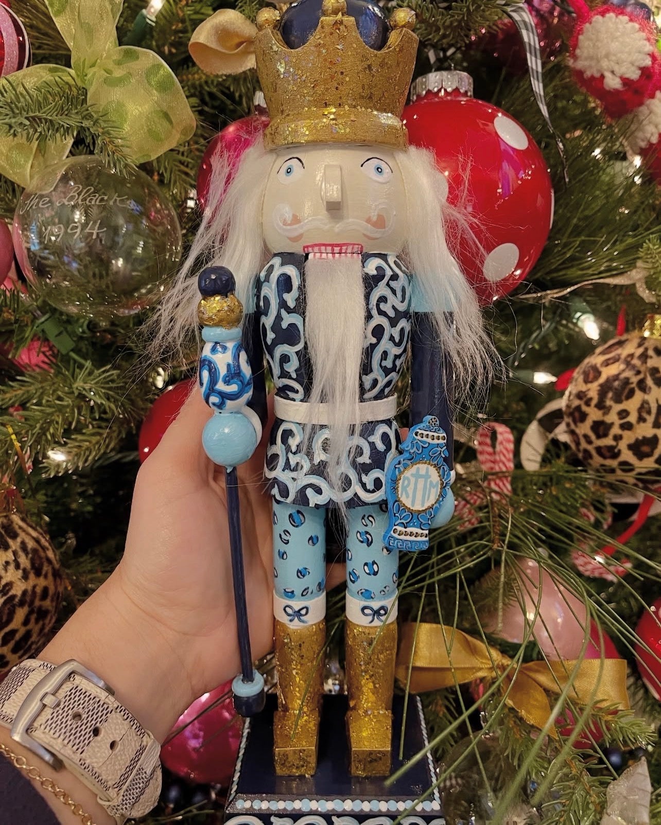 CUSTOM NUTCRACKER