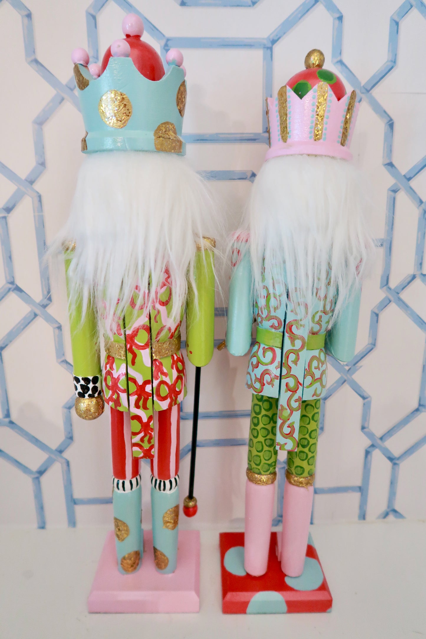 very merry majesty nutcrackers