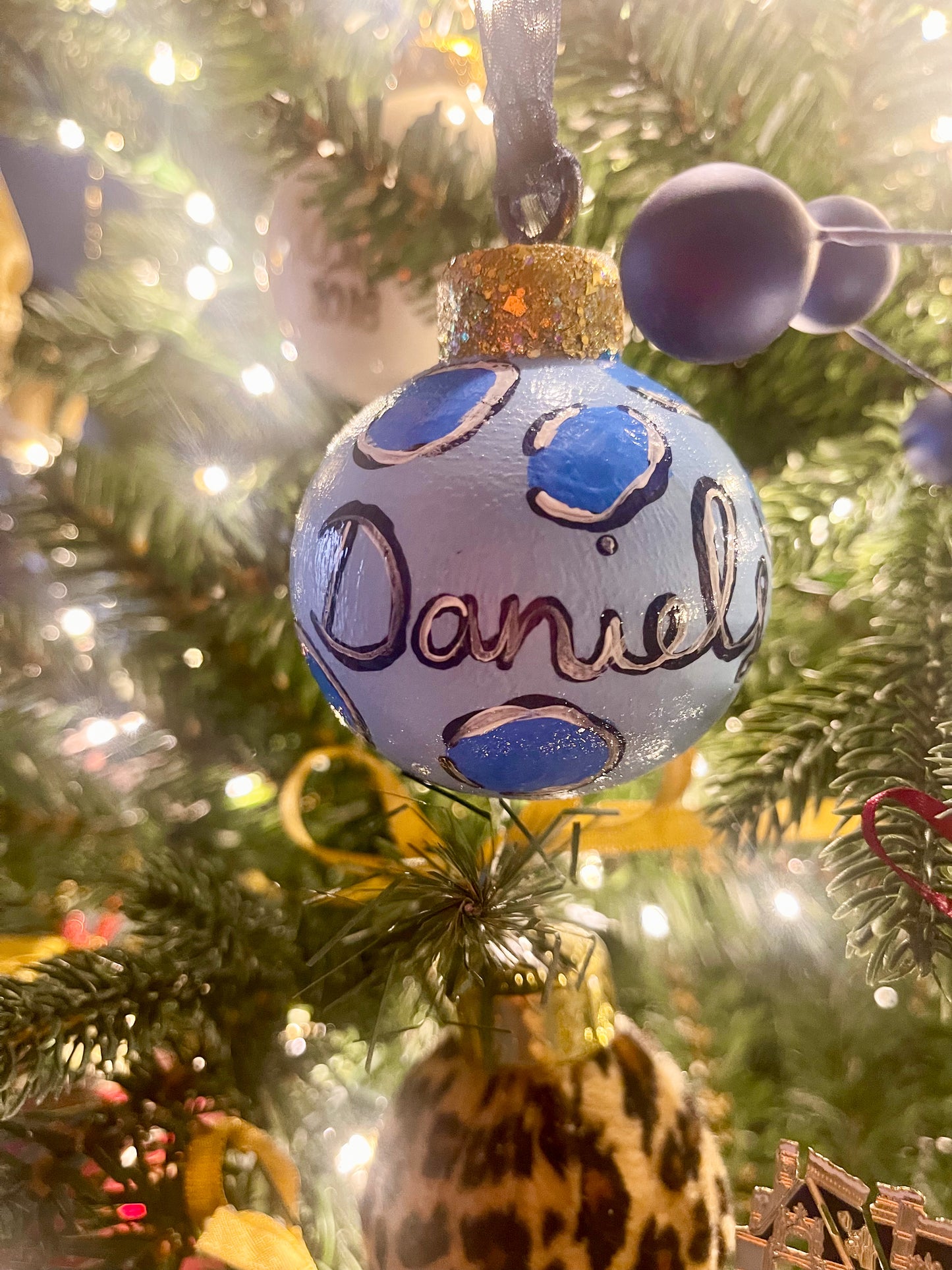 blue leopard ornament