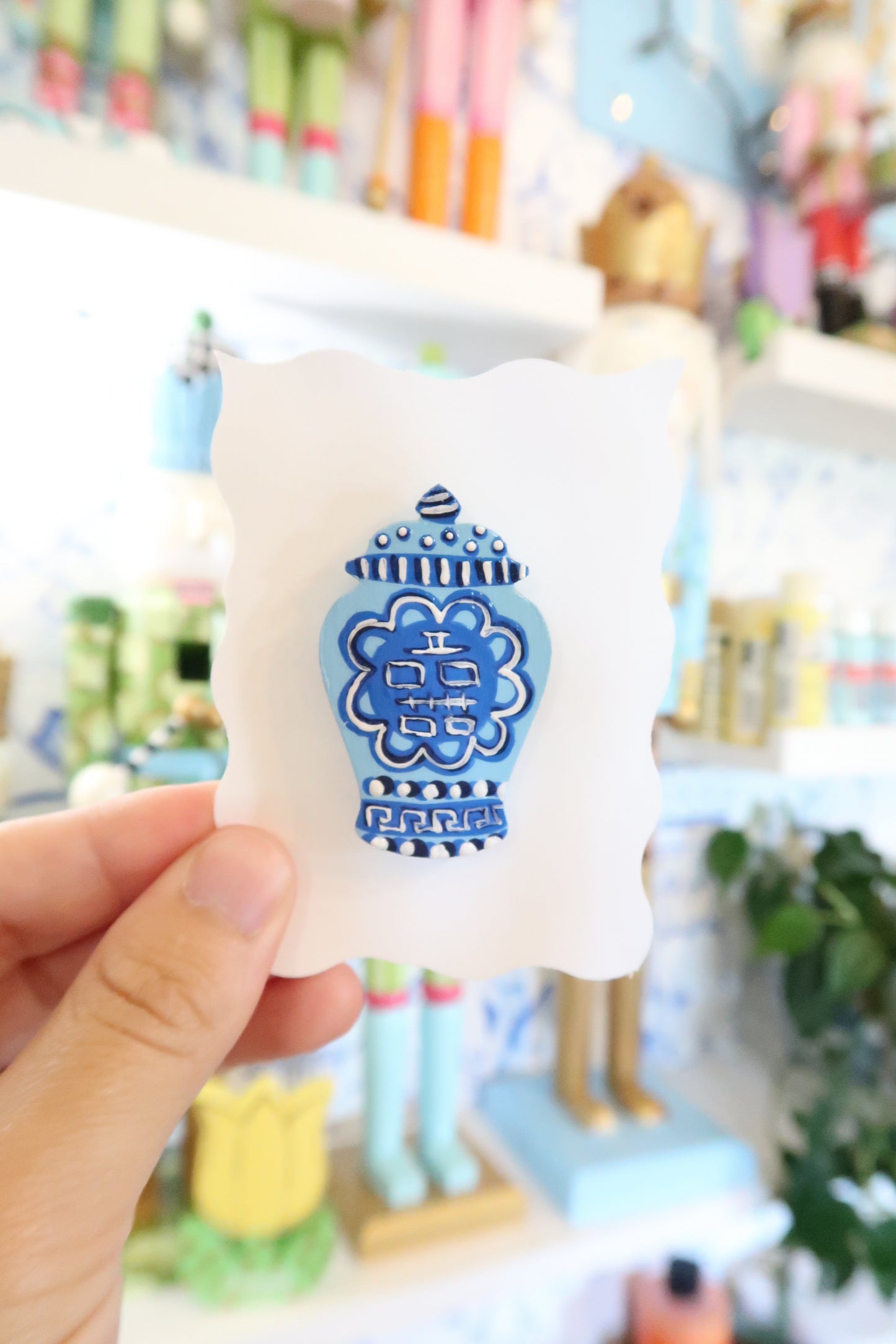 hand painted blue and white needle minder