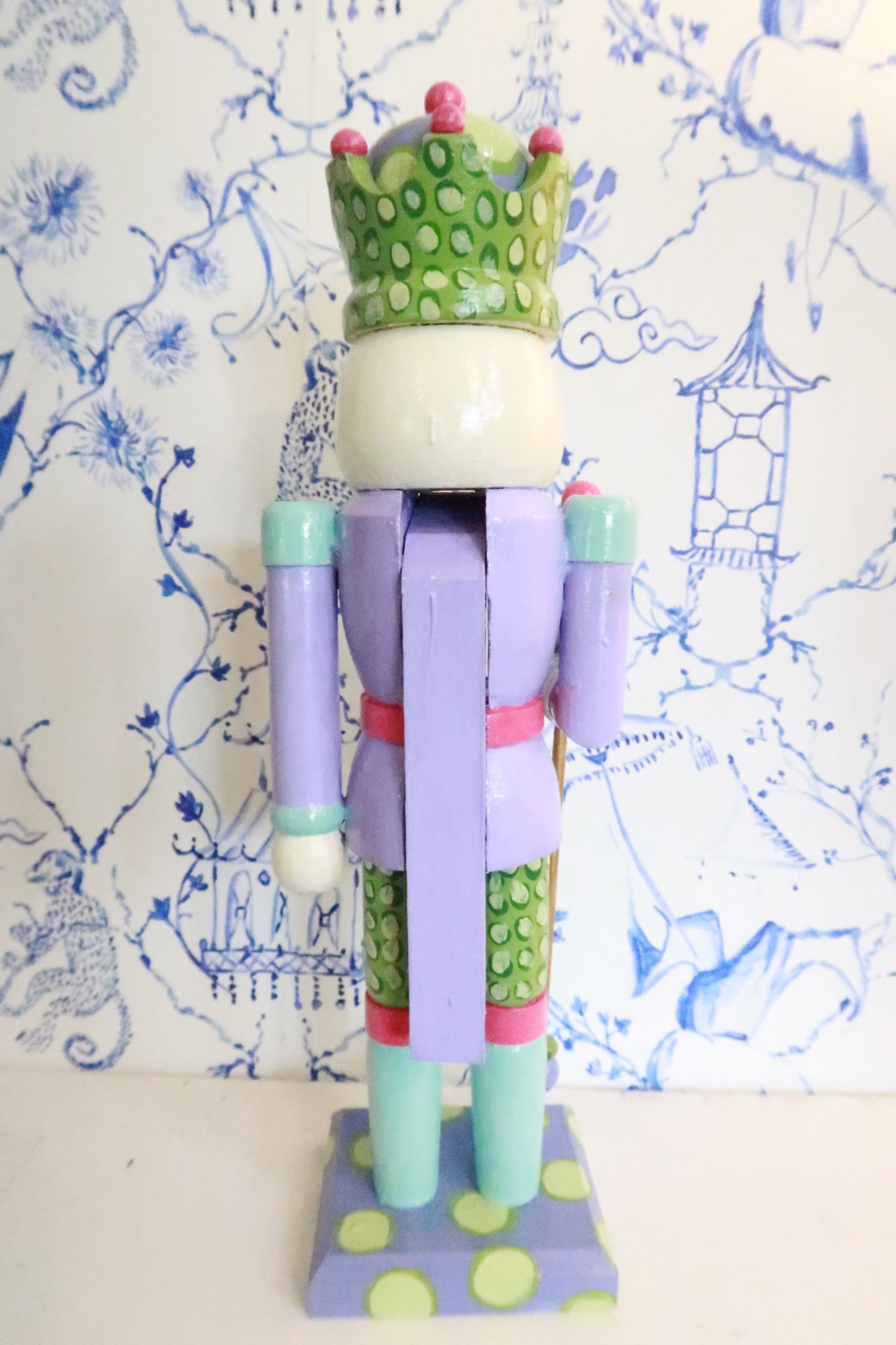 sugarplum majesty nutcracker